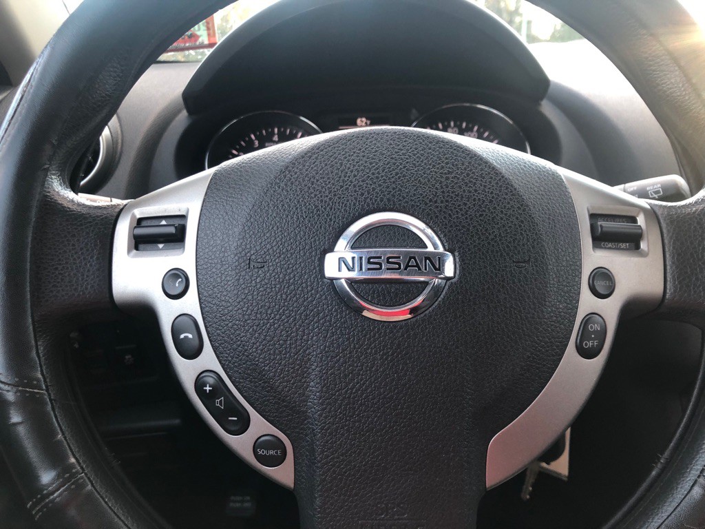 2014 Nissan Rogue Image 26