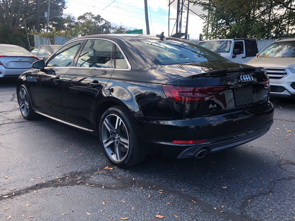 2018 Audi A4 Image 8