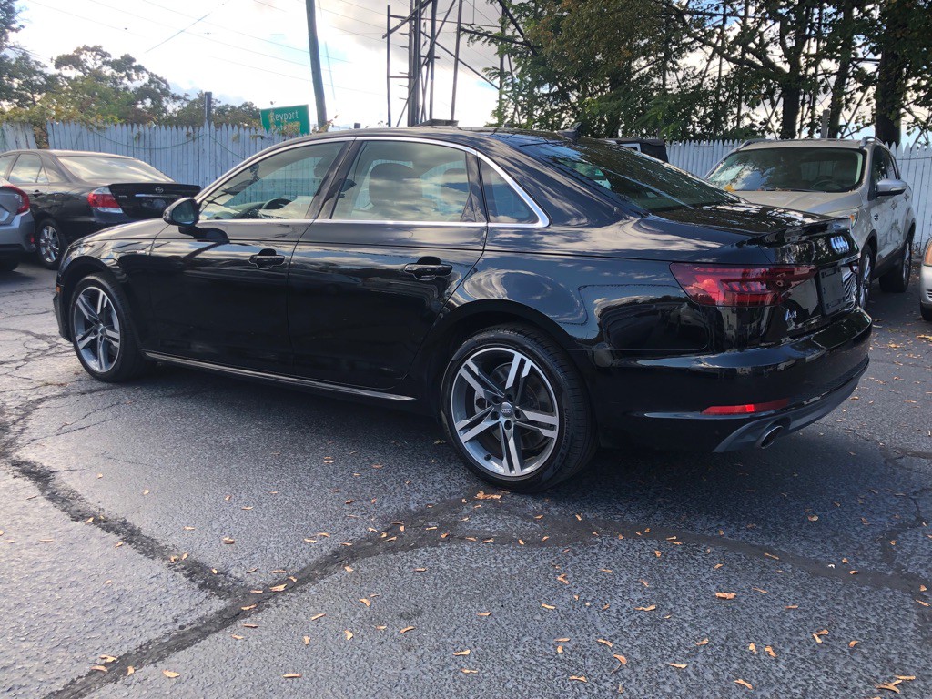 2018 Audi A4 Image 9