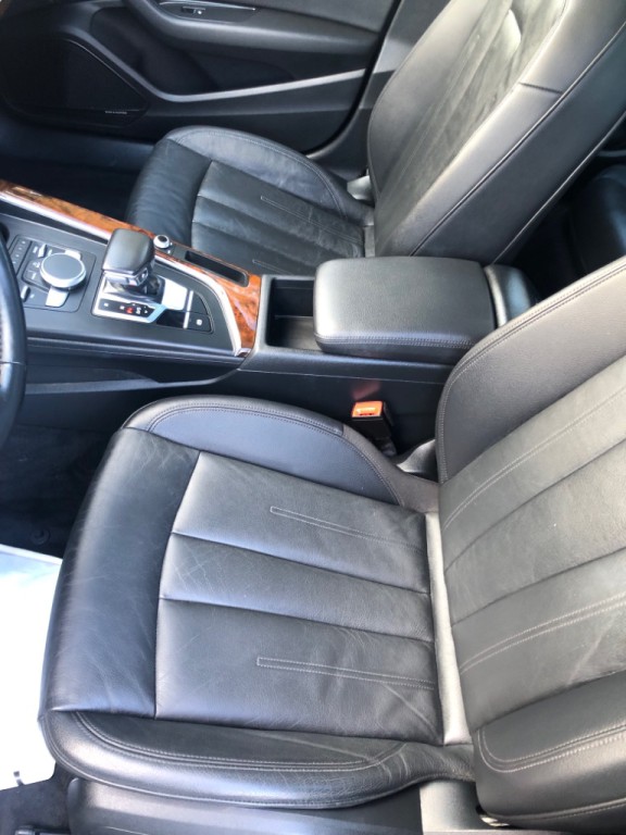 2018 Audi A4 Image 17