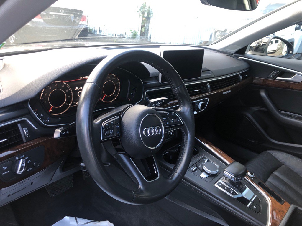 2018 Audi A4 Image 18
