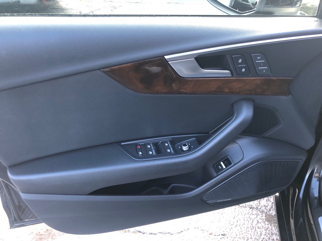 2018 Audi A4 Image 22