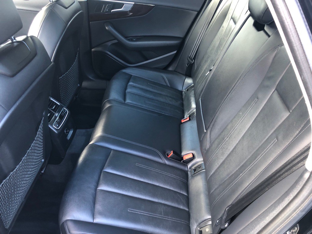 2018 Audi A4 Image 25