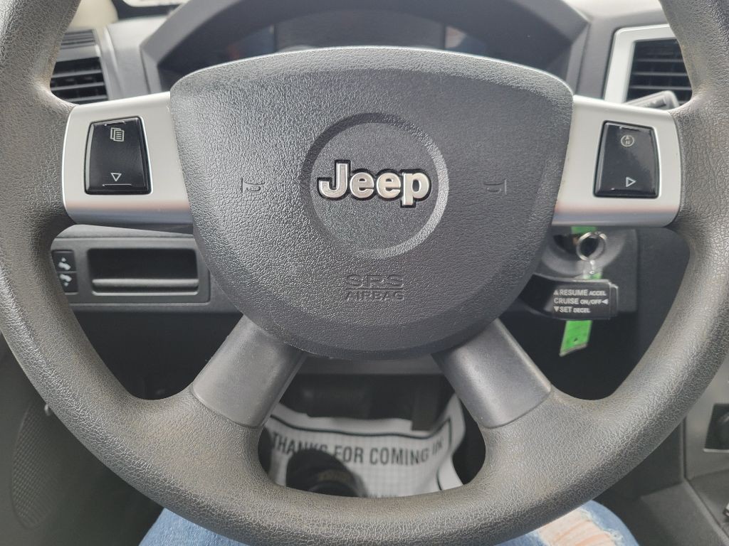 2009 Jeep Grand Cherokee Image 26