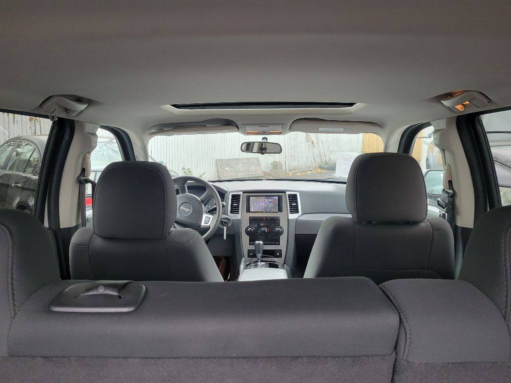 2009 Jeep Grand Cherokee Image 29
