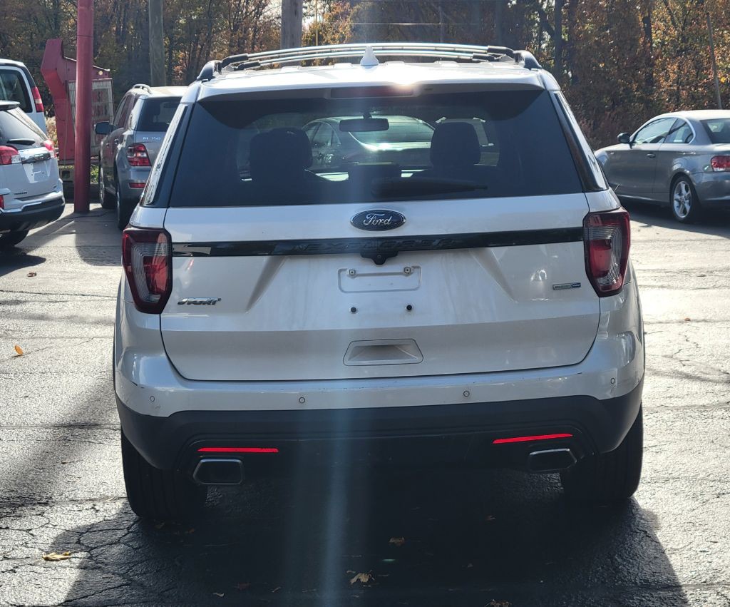 2016 Ford Explorer Image 3