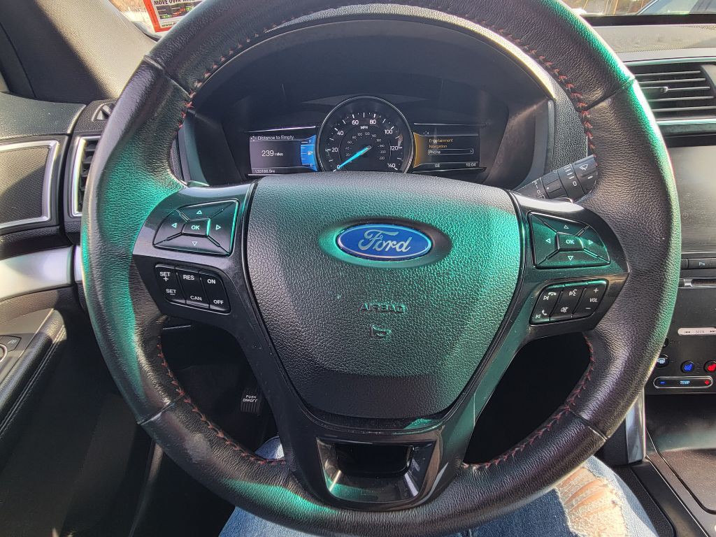 2016 Ford Explorer Image 21