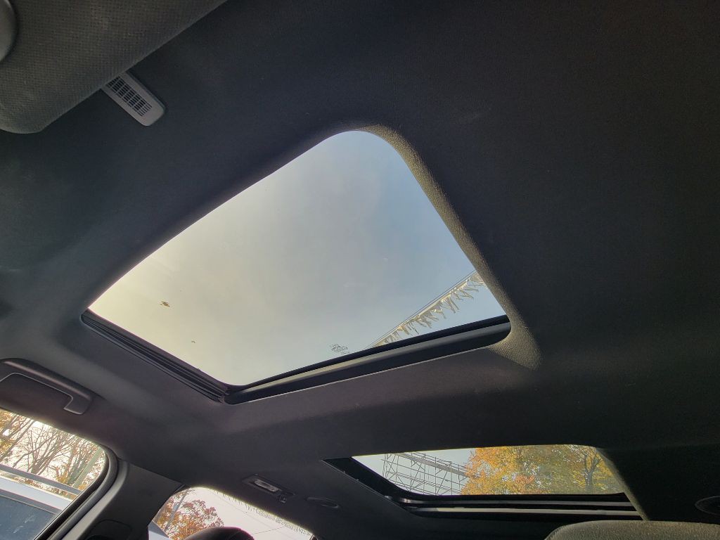 2016 Ford Explorer Image 27