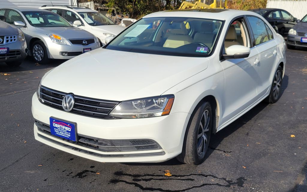 2017 Volkswagen Jetta Image 1