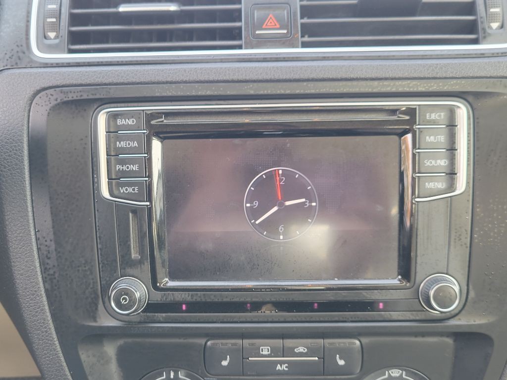 2017 Volkswagen Jetta Image 23