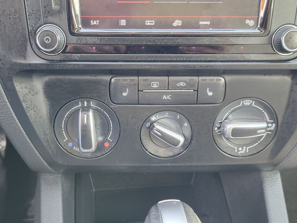 2017 Volkswagen Jetta Image 26