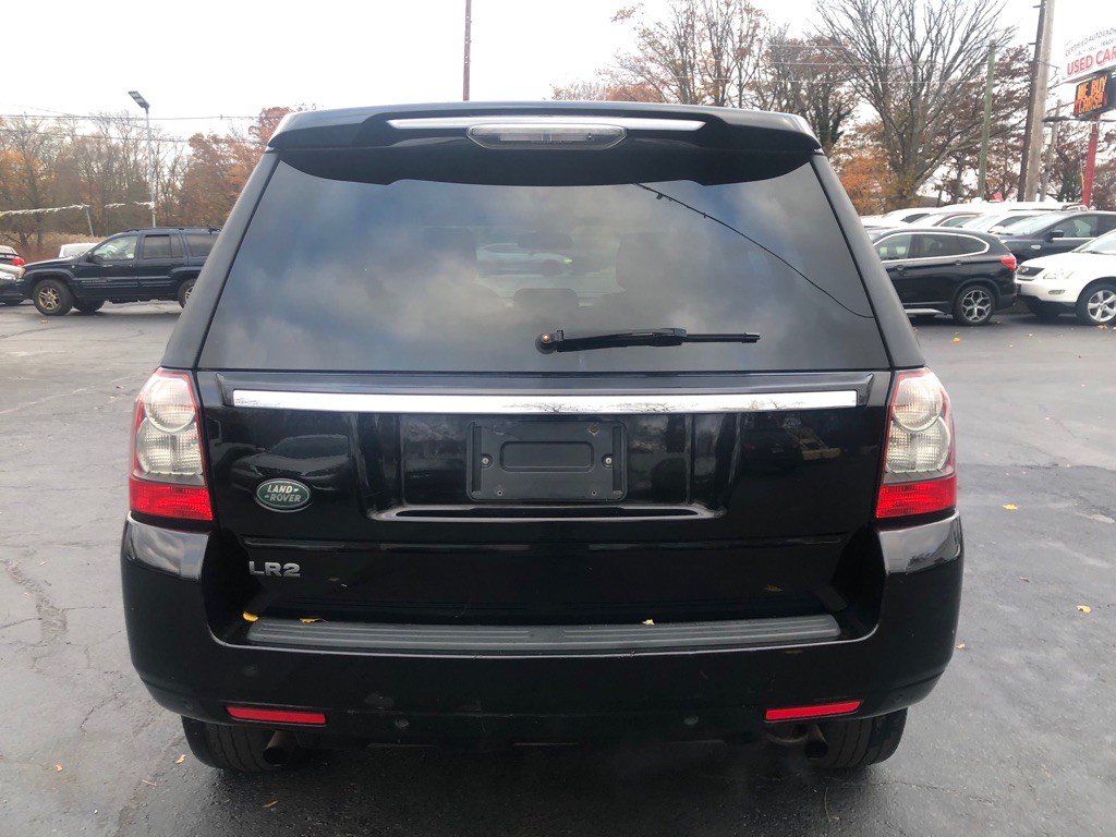 2012 Land Rover LR2 Image 6