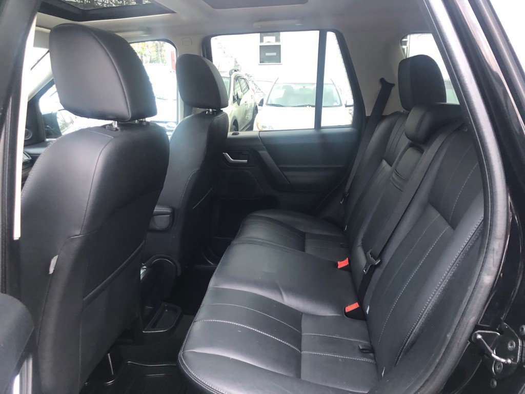 2012 Land Rover LR2 Image 20