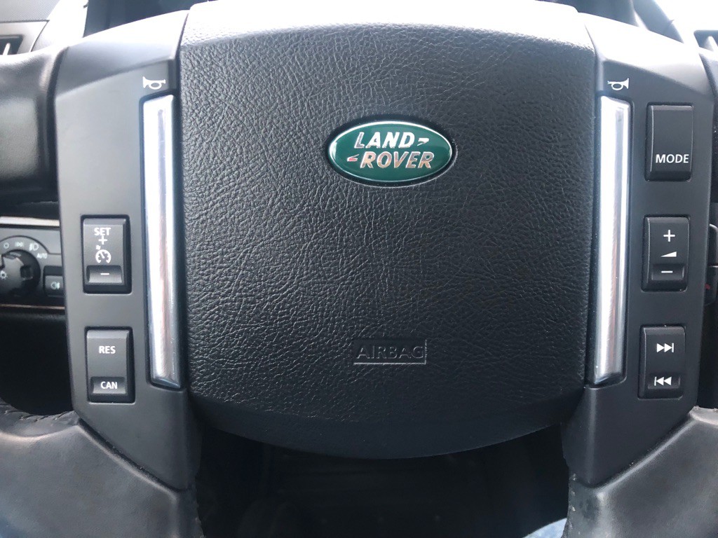 2012 Land Rover LR2 Image 31