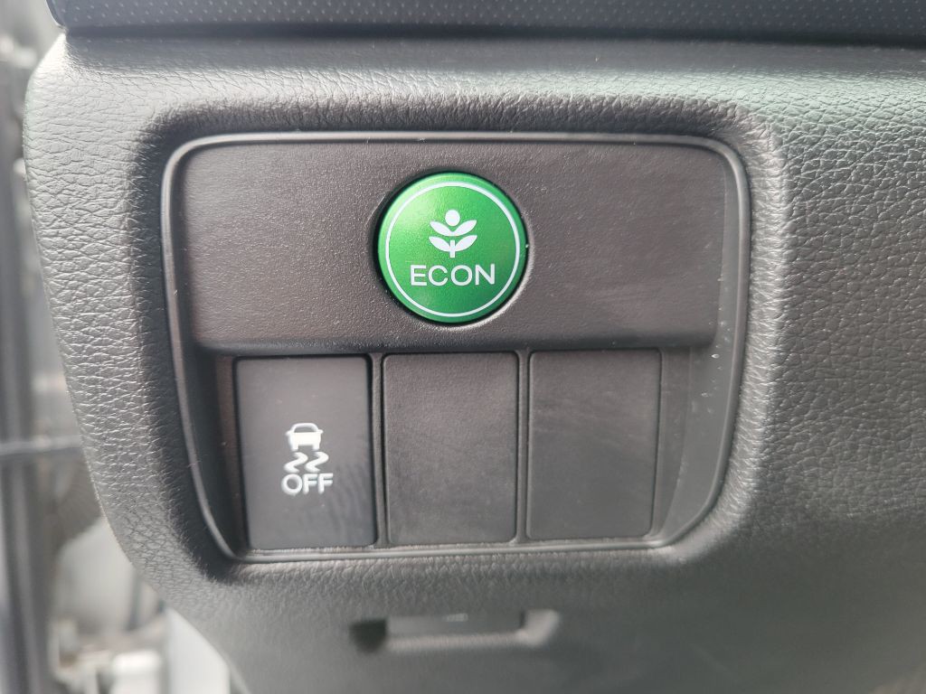 2013 Honda Accord Image 16