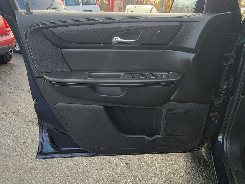 2017 Chevrolet Traverse Image 14