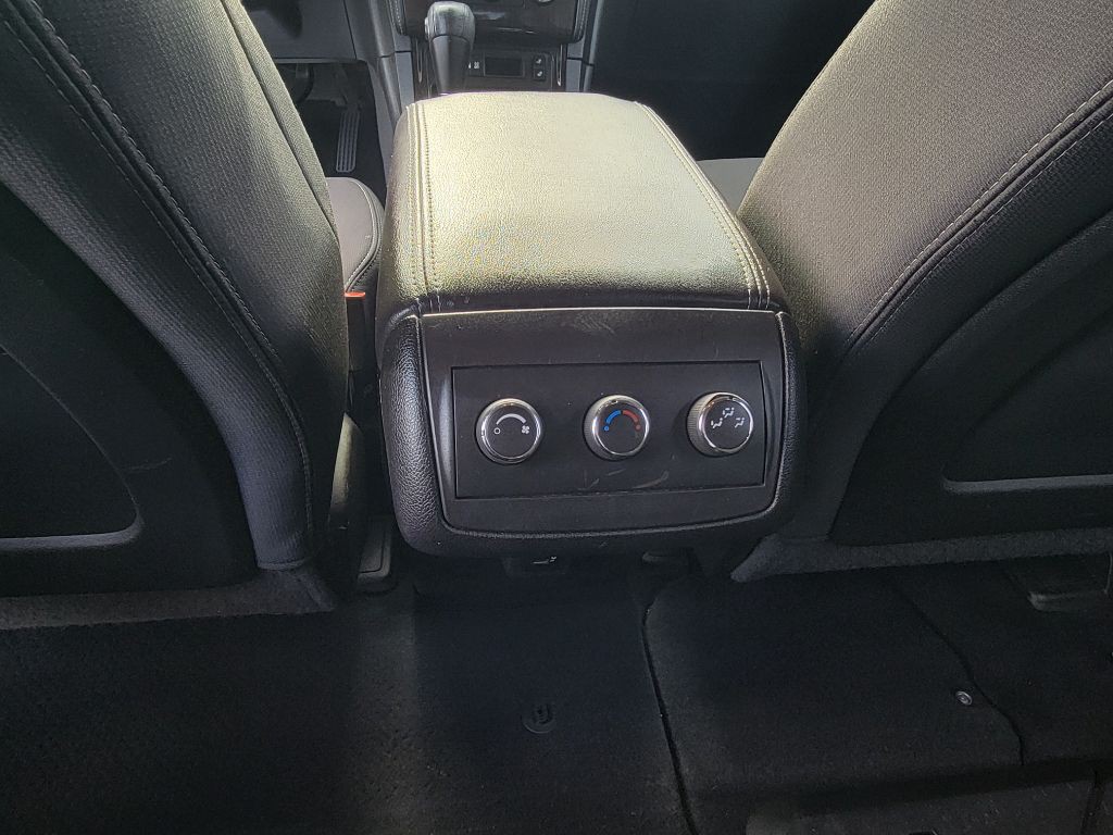 2017 Chevrolet Traverse Image 17