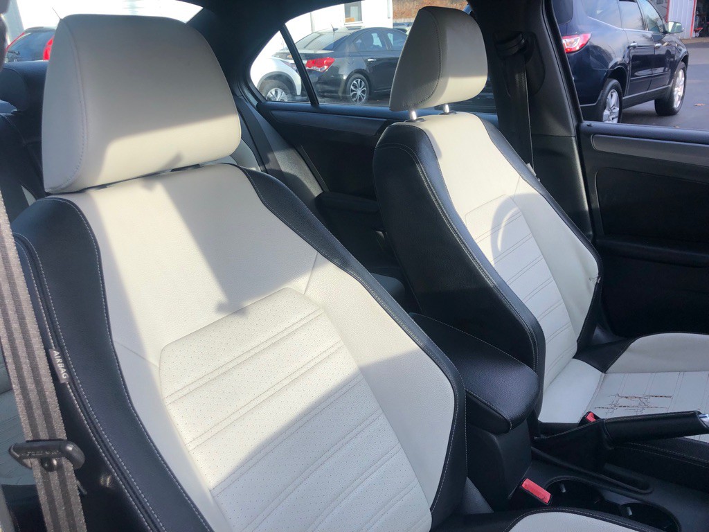 2016 Volkswagen Jetta Image 19