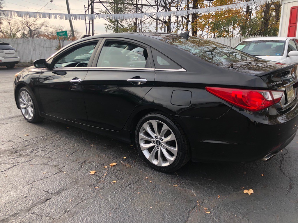2013 Hyundai Sonata Image 4