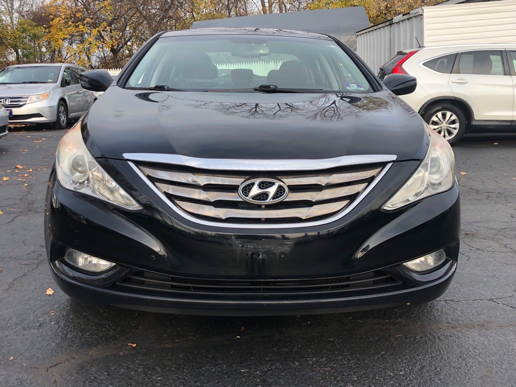2013 Hyundai Sonata Image 8