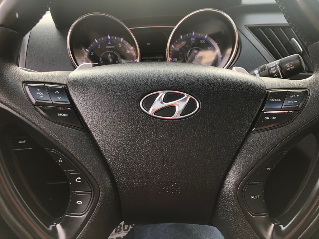 2013 Hyundai Sonata Image 30
