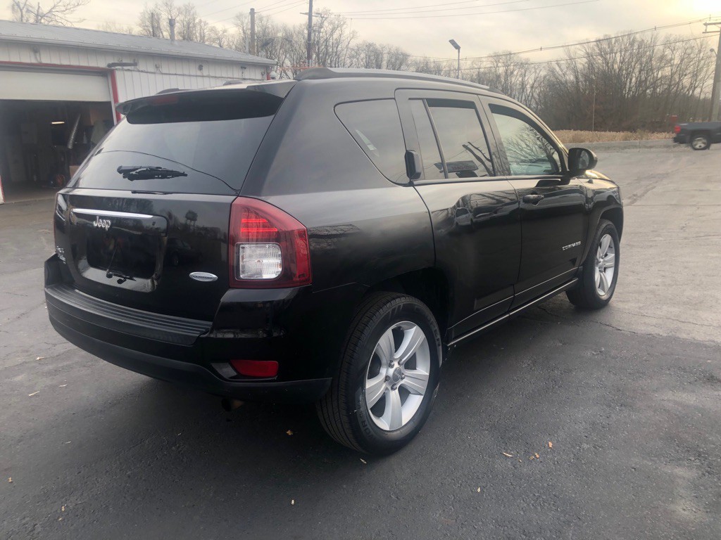 2017 Jeep Compass Image 6