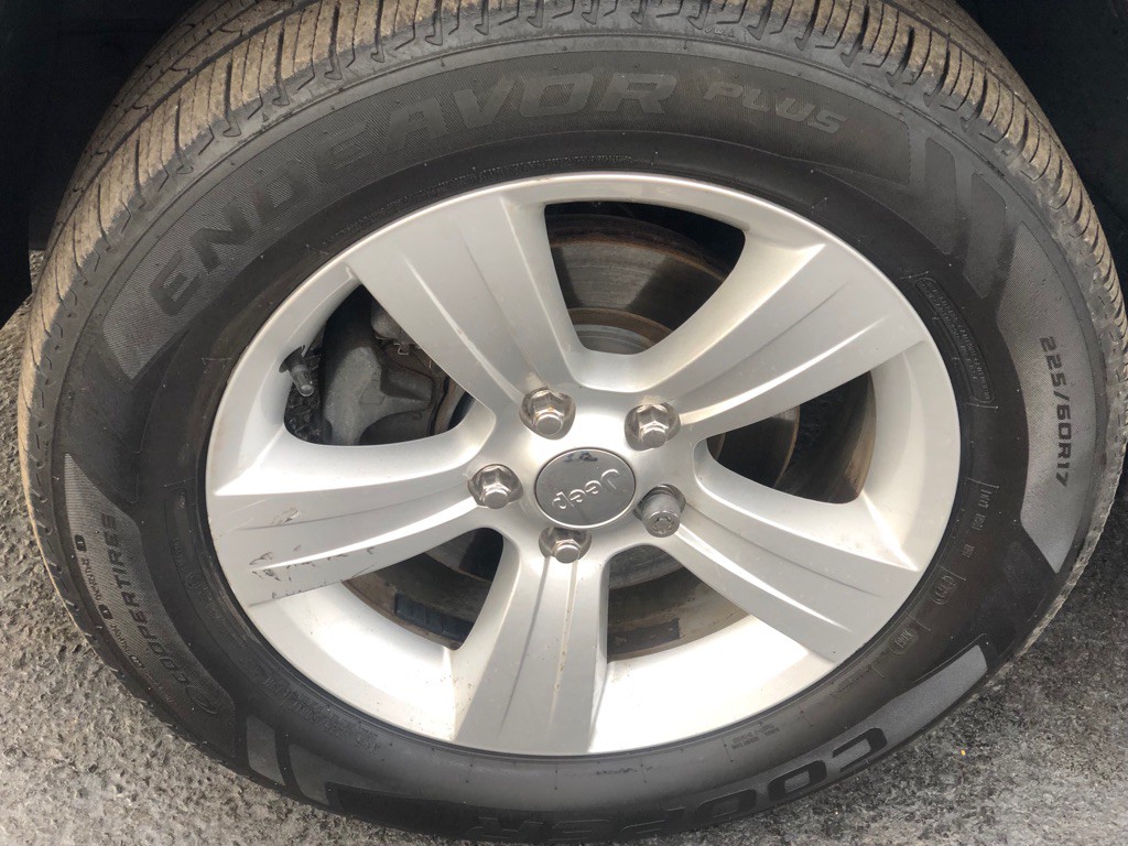 2017 Jeep Compass Image 14