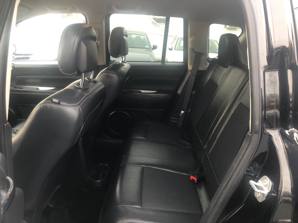 2017 Jeep Compass Image 21