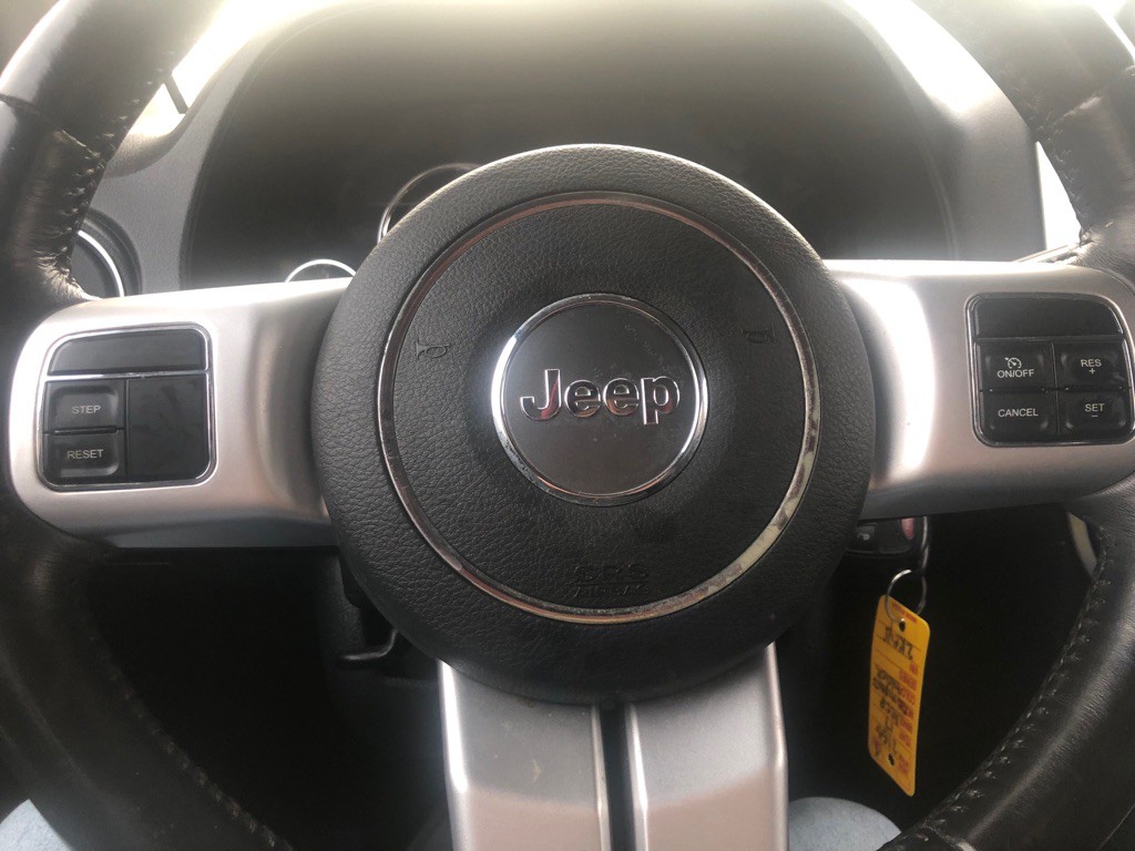 2017 Jeep Compass Image 33