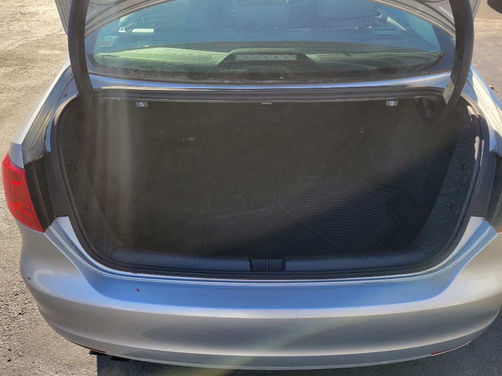 2014 Volkswagen Jetta Image 23
