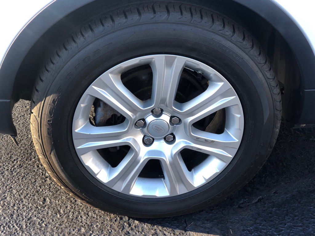 2017 Land Rover Range Rover Evoque Image 10