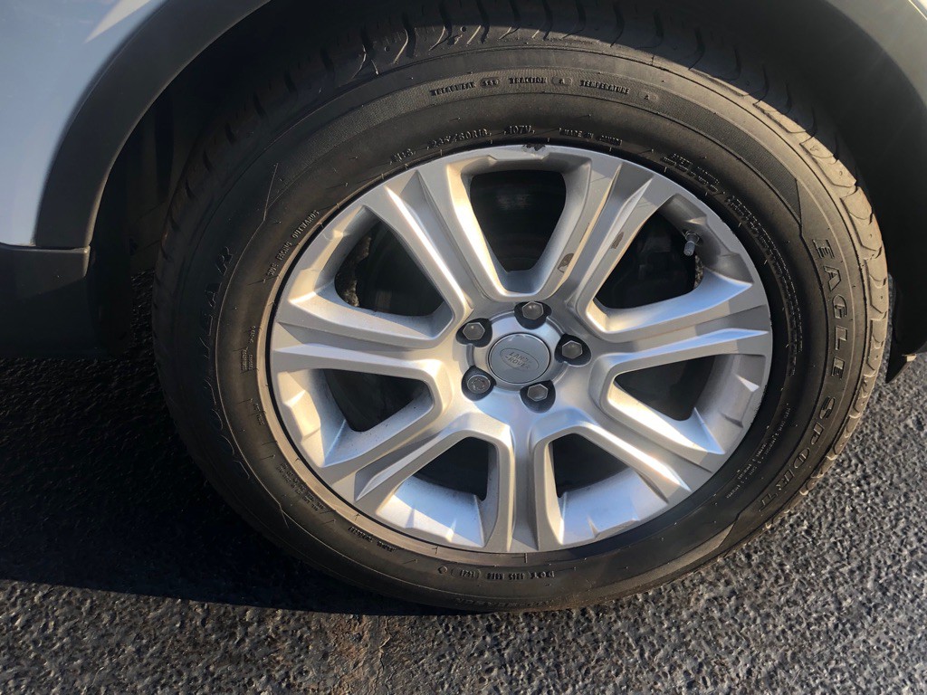 2017 Land Rover Range Rover Evoque Image 13