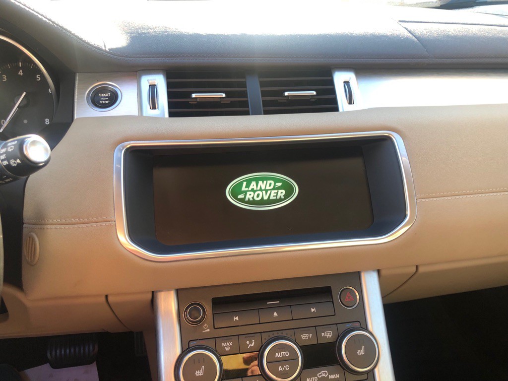 2017 Land Rover Range Rover Evoque Image 29