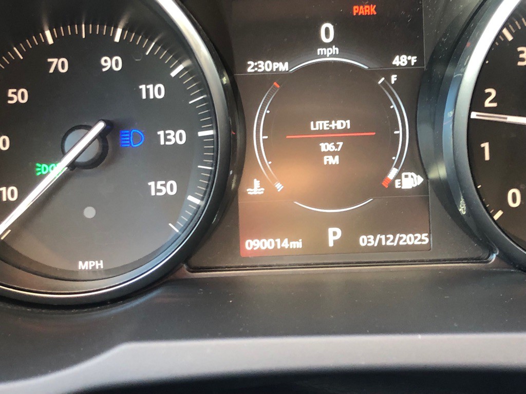 2017 Land Rover Range Rover Evoque Image 30