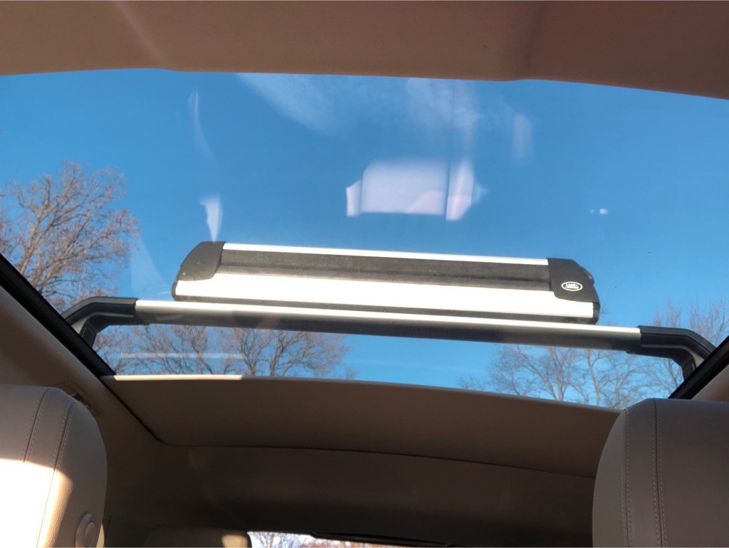 2017 Land Rover Range Rover Evoque Image 33