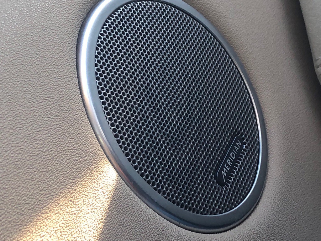 2017 Land Rover Range Rover Evoque Image 35