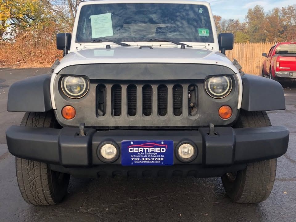 2012 Jeep Wrangler Image 16