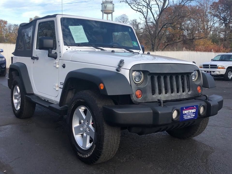 2012 Jeep Wrangler Image 5