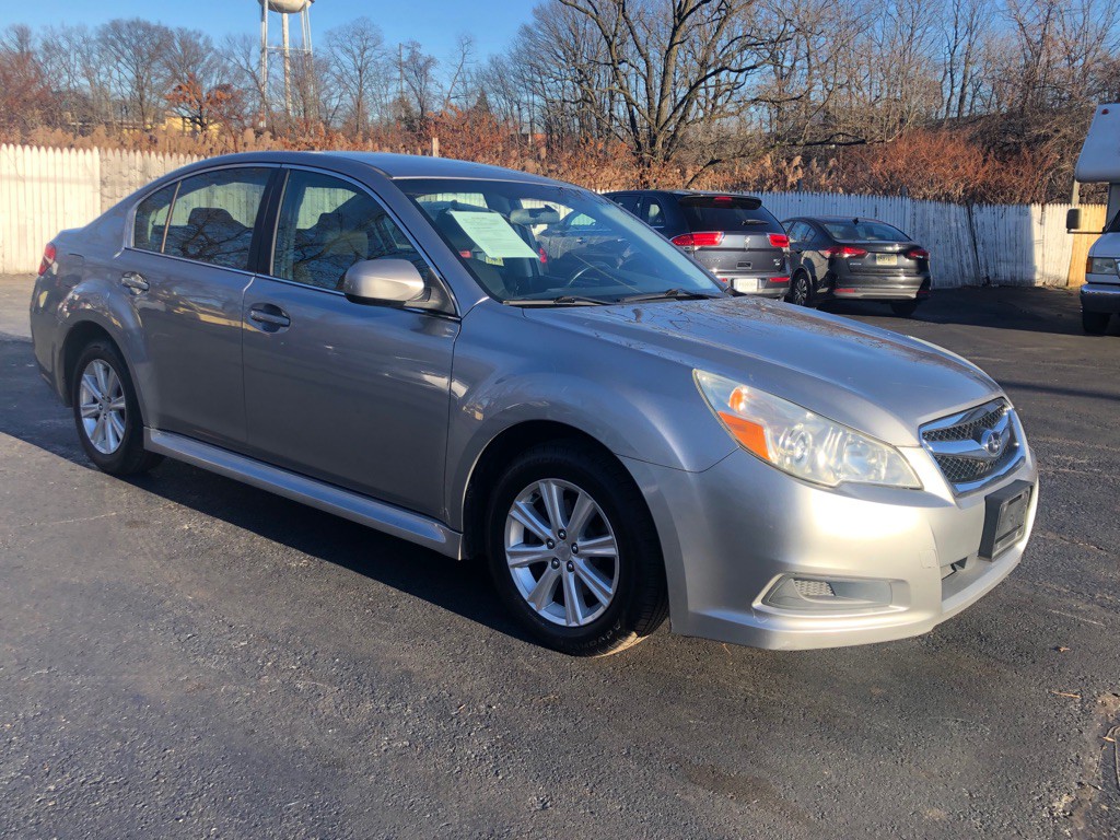 2011 Subaru Legacy Image 11