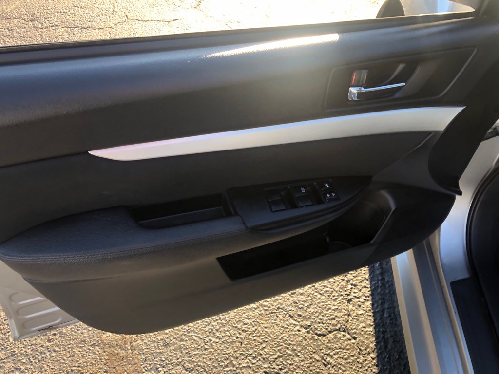 2011 Subaru Legacy Image 20