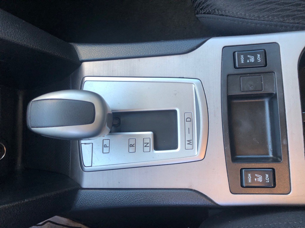 2011 Subaru Legacy Image 29