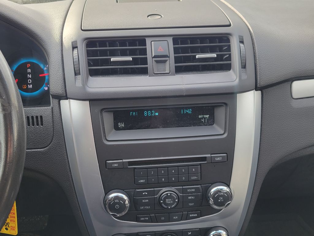 2012 Ford Fusion Image 17