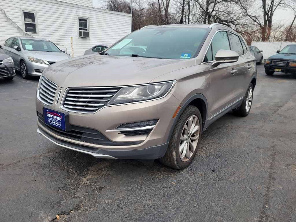 2018 Lincoln MKC Image 2
