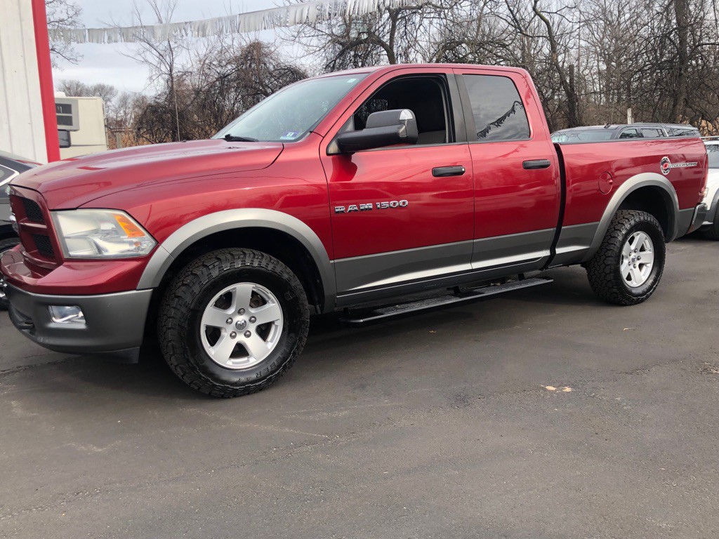 2011 Dodge Ram 1500 Image 2