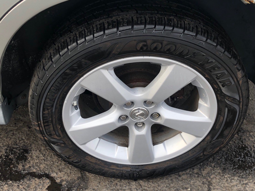 2007 Lexus RX Image 13