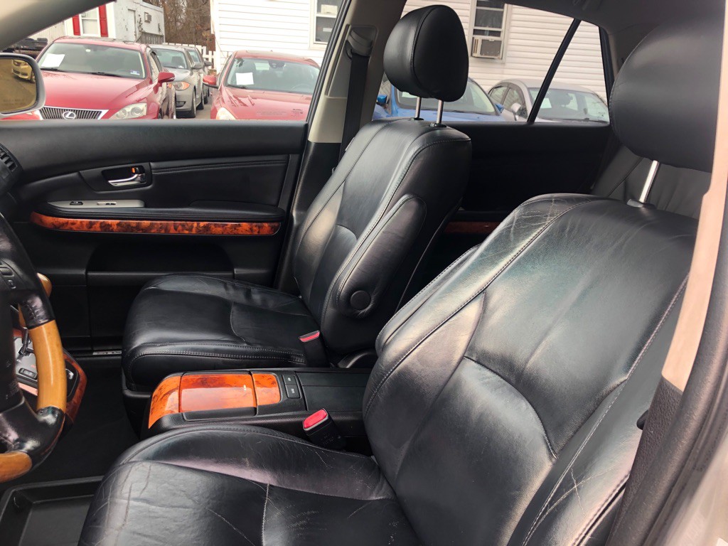 2007 Lexus RX Image 17