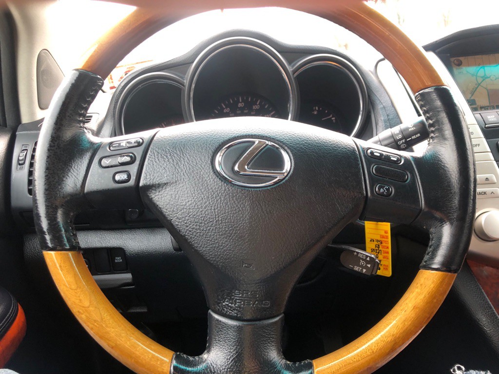 2007 Lexus RX Image 36