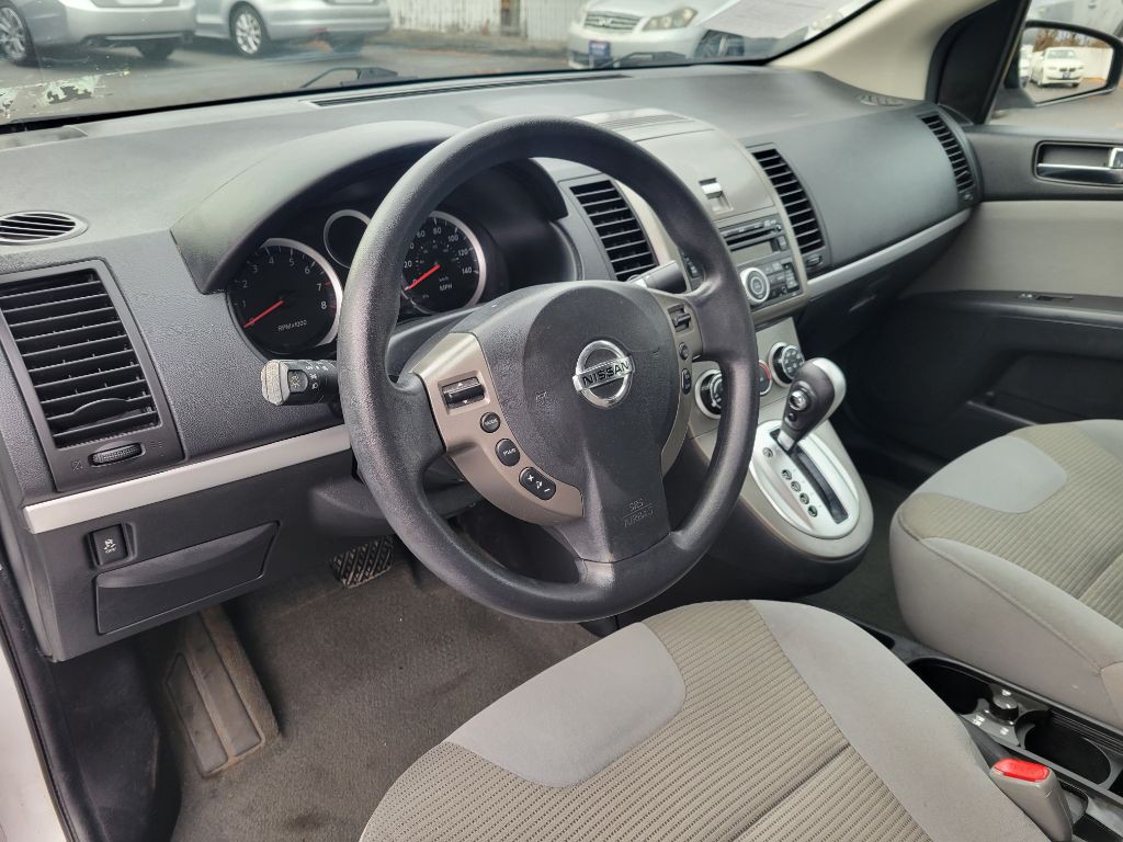 2012 Nissan Sentra Image 13