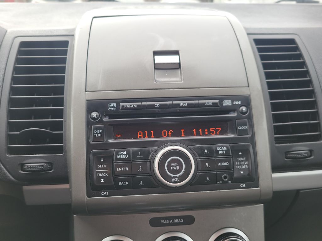 2012 Nissan Sentra Image 17