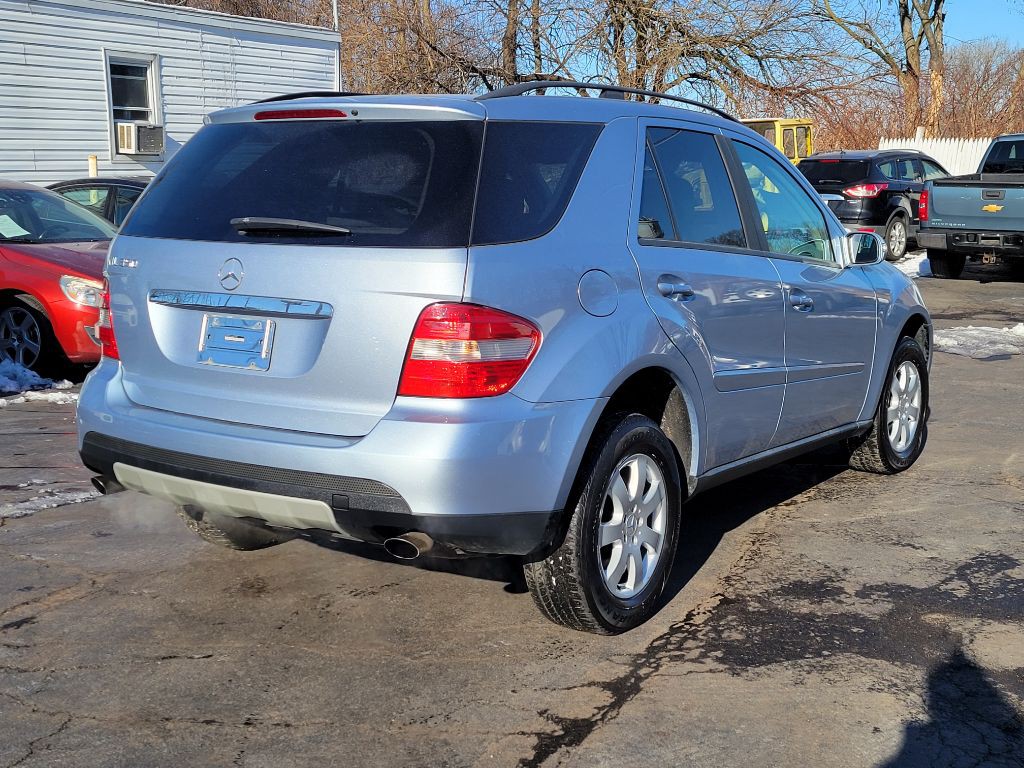 2006 Mercedes-Benz M-Class Image 9
